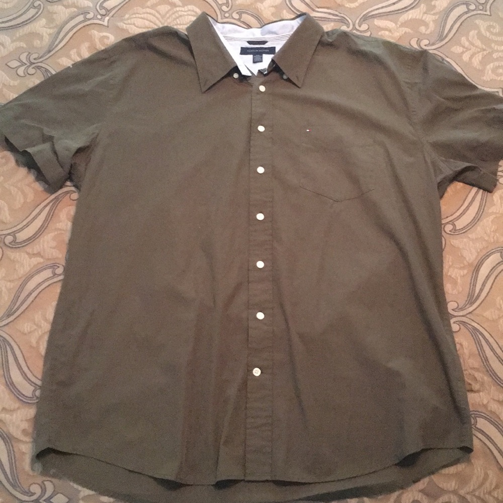 Tommy Hilfiger button down